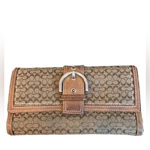 DESIGNER Coach Leather Classic Logo Tri-Fold Wallet